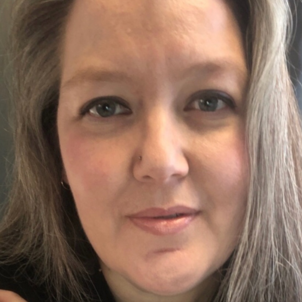 Meet your Posher, Janis